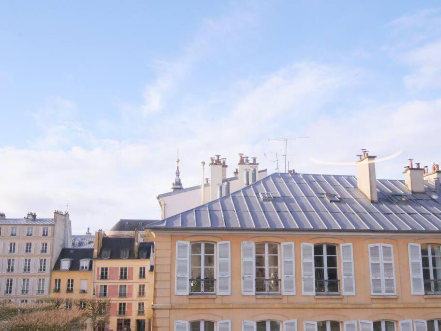 Charme Et Modernite Au Coeur Du Quartier St Louis Apartment Versailles Exterior photo
